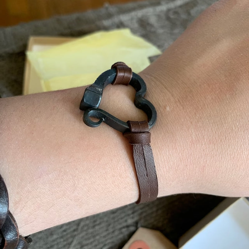 🔥Valentine's Day-Handmade Love Horseshoe Nail Bracelet